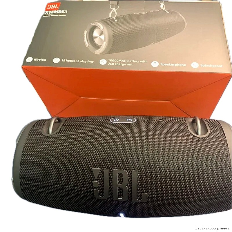 JBL Charge Portable Speaker in Black