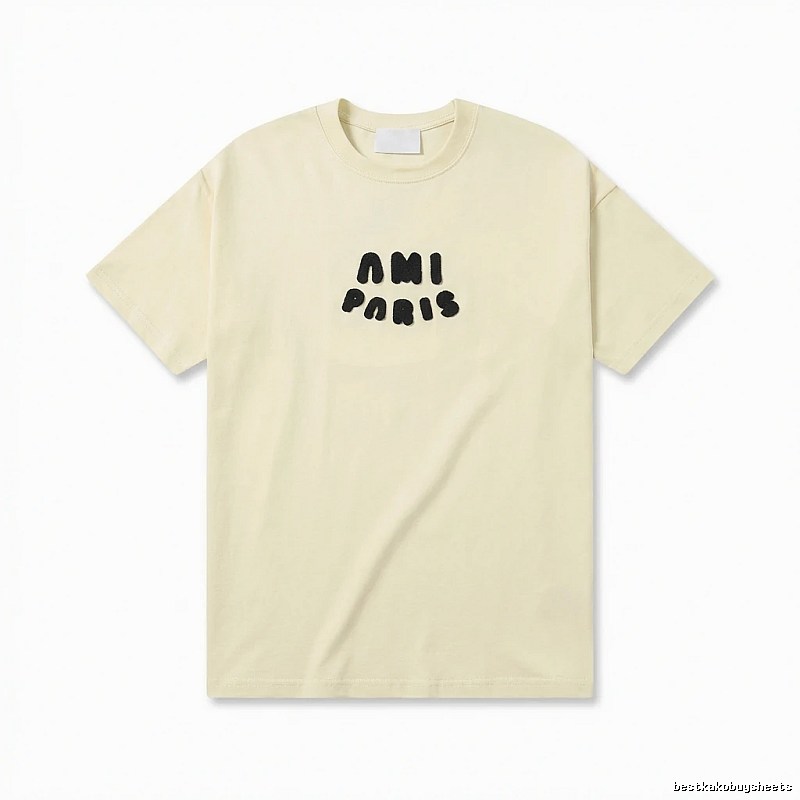 AMI Paris Casual Style Off-White T-shirt