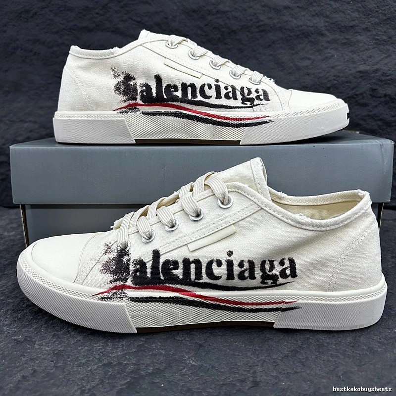 Balenciaga Canvas Sneaker with White Low-top Canvas Sneaker Detail