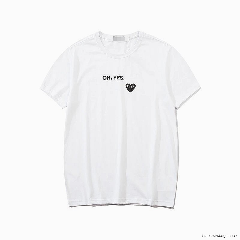 Comme des Garcons PLAY 2021-87 White Style 2187 Heart Logo T-Shirt Statement Graphic