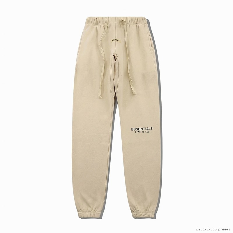 ESSENTIALS minimalist khaki pants