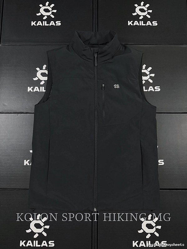 KAILAS Outdoor Softshell Jacket for winter - Modern Edit