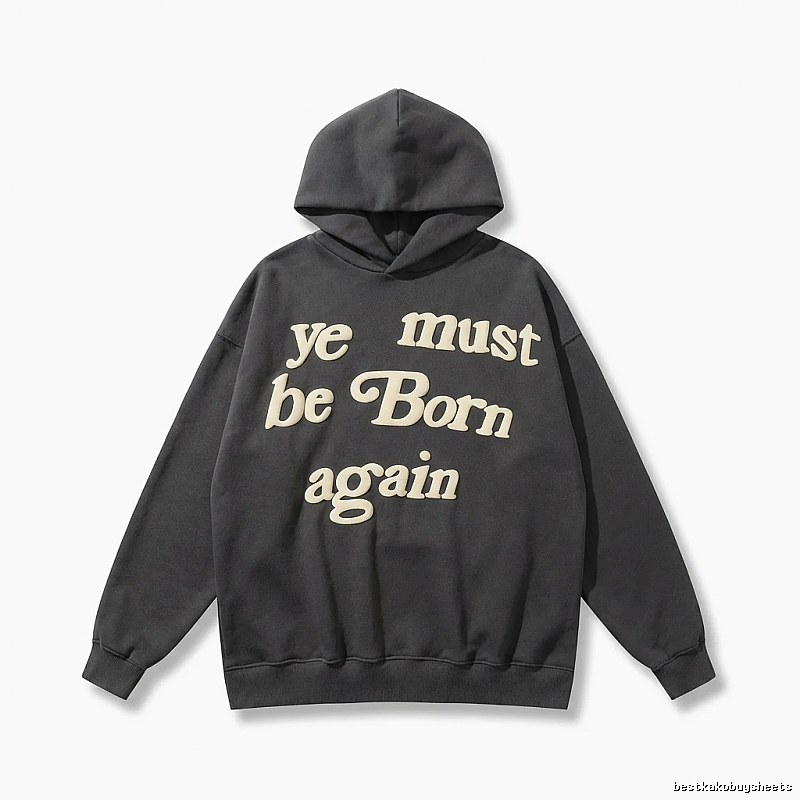 Kanye's retro-style black hoodie