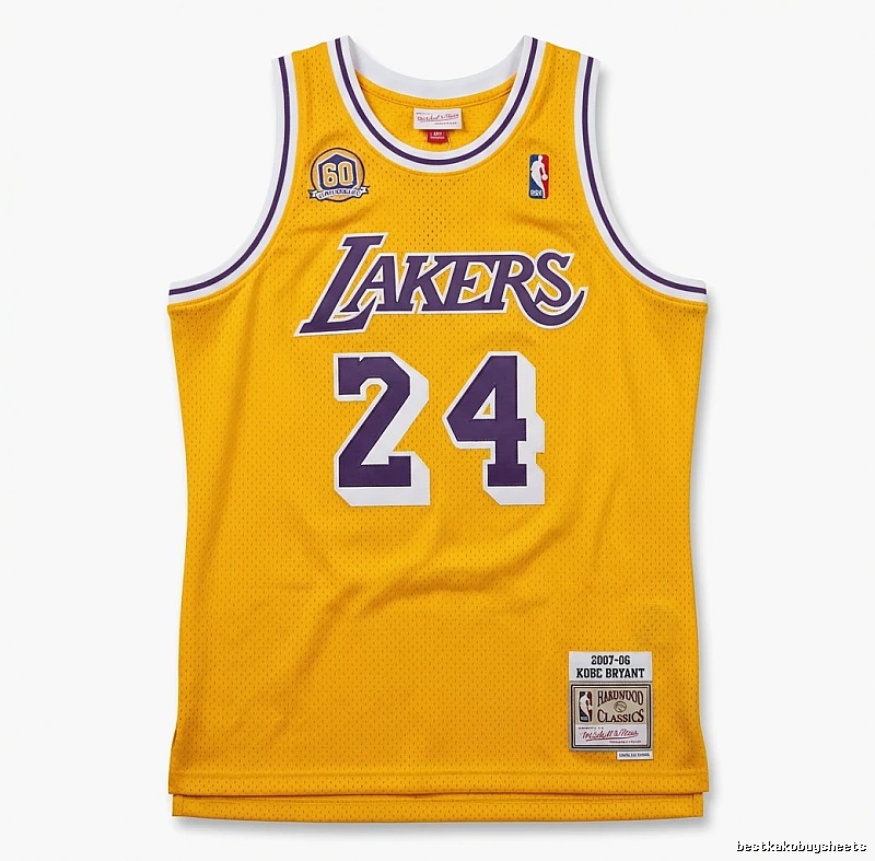 Kobe Lakers' retro-style yellow jersey