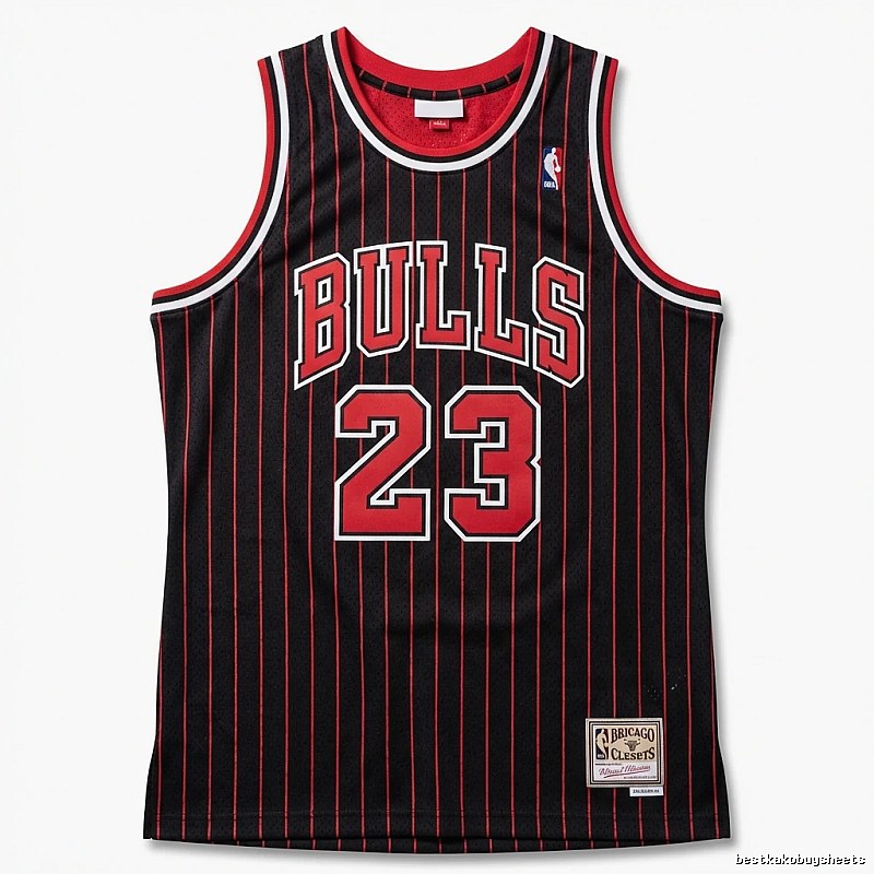 Michael Jordan striped jersey