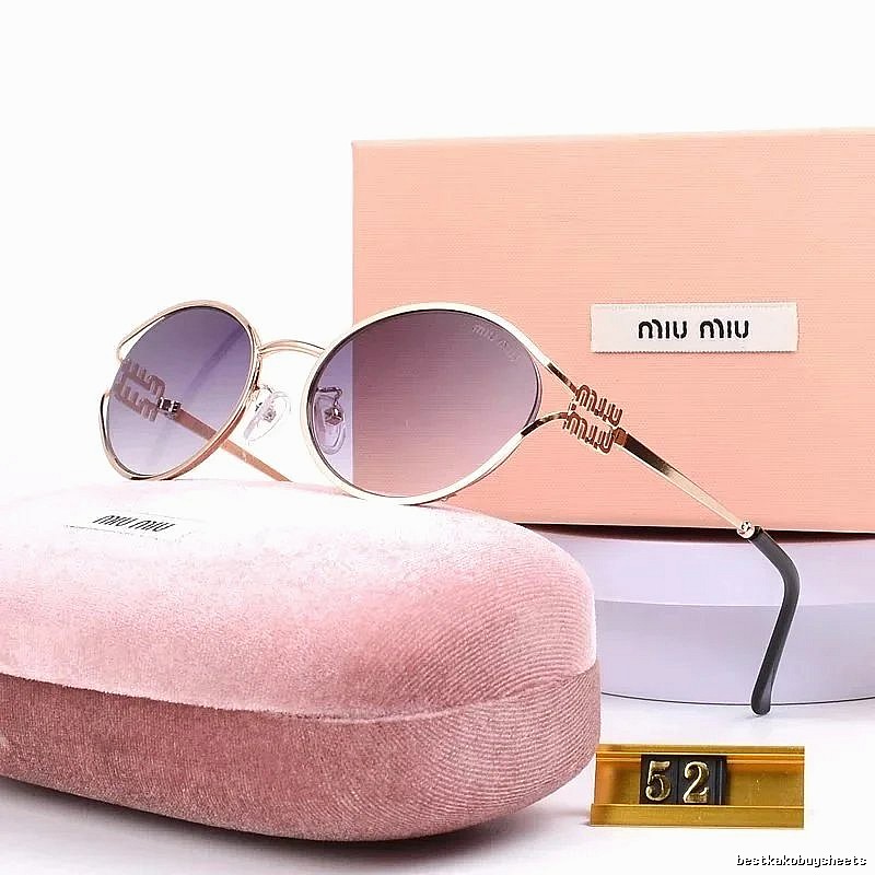 Miu Miu Lightweight Oversized sunglasses Black Oval Sunglasses for Trend Styling