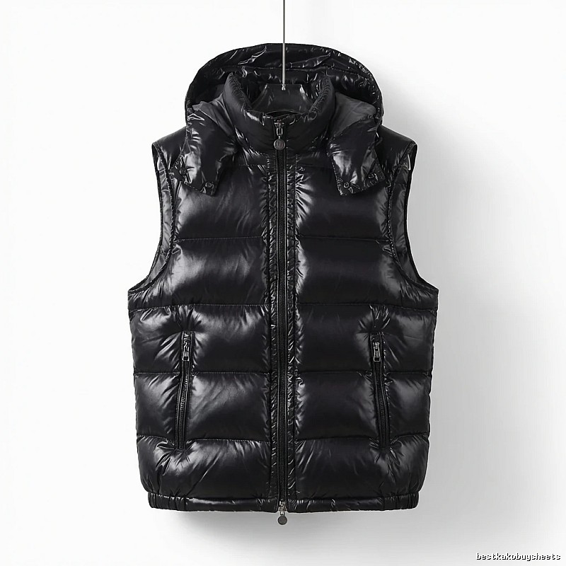 Moncler black stylish down vest