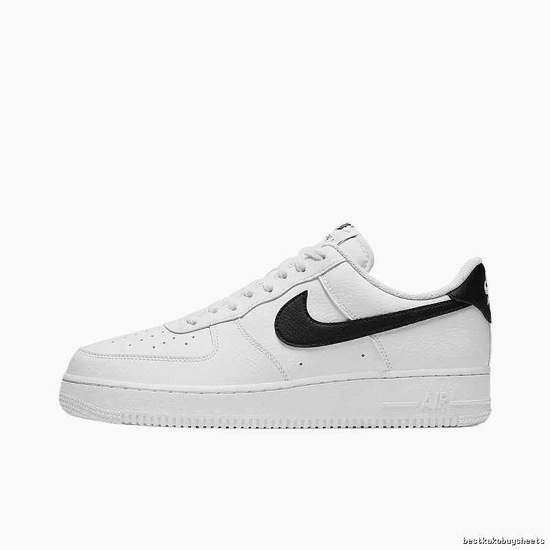 Nike Air Force 1 Black and White Simple Sneakers