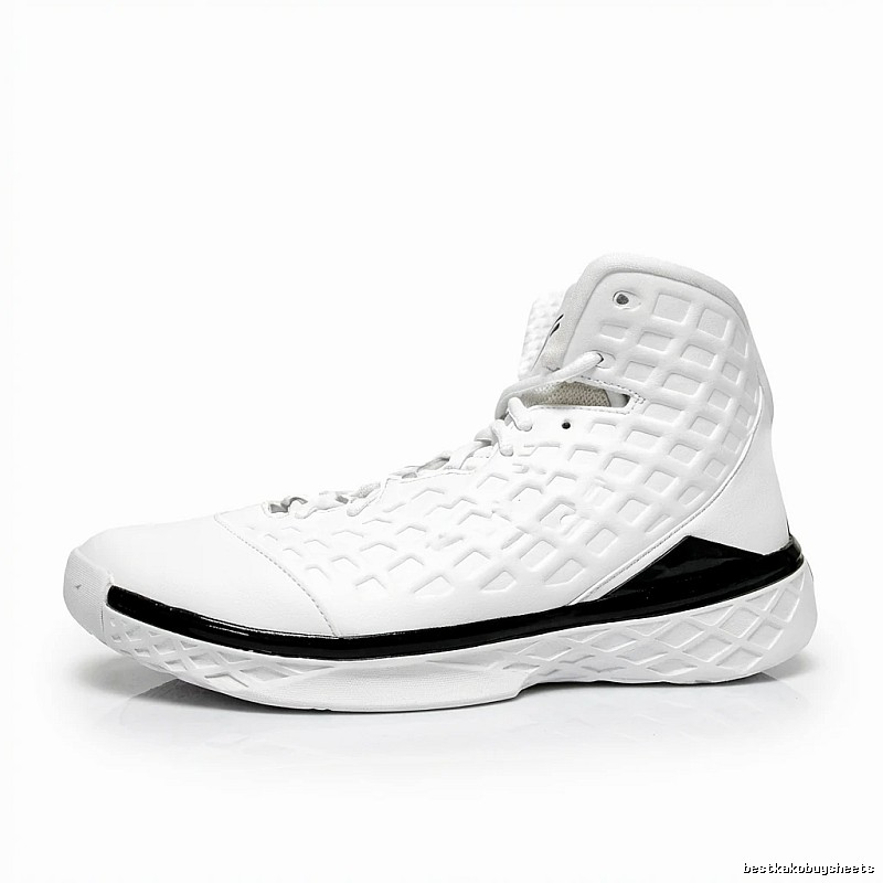 Nike retro black and white basketball shoes