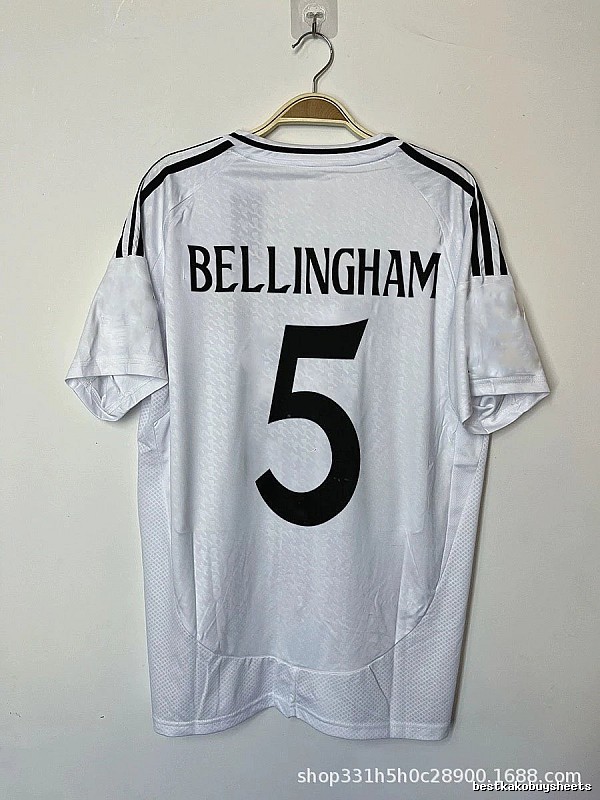 Real Madrid Classic Bellingham #5 soccer jersey White Real Madrid for Daily Styling