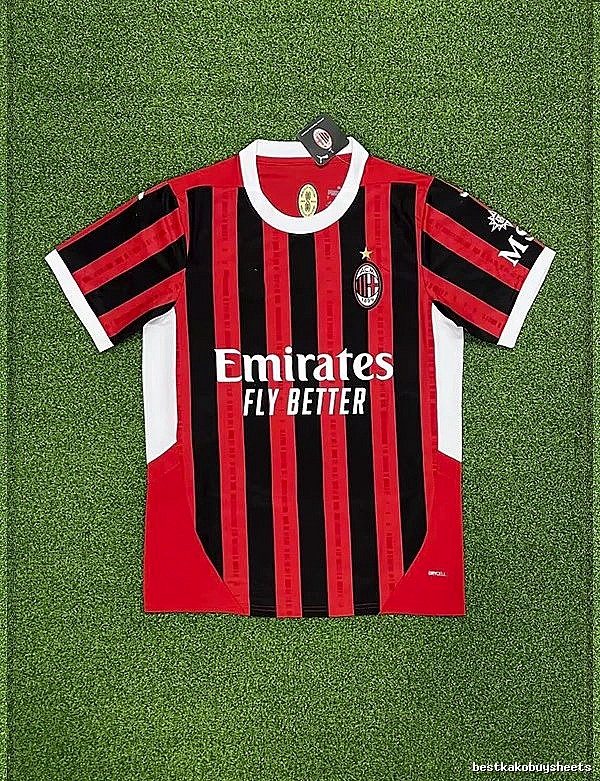 Real Madrid Relaxed Home soccer jersey White Real Madrid with Designer-Inspired Detail