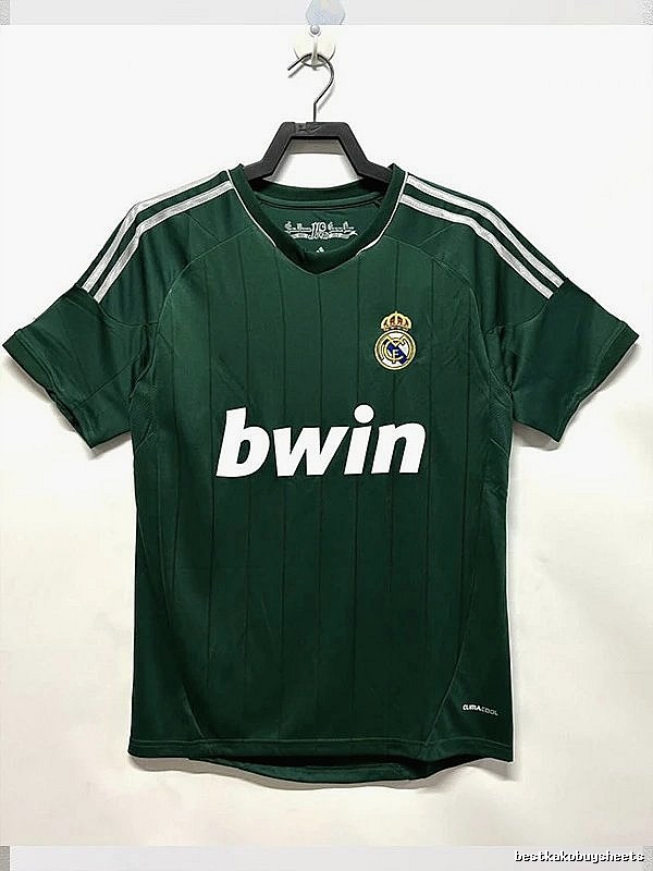 Real Madrid Weekend Retro Teka soccer jersey White Retro Football for Seasonal Looks