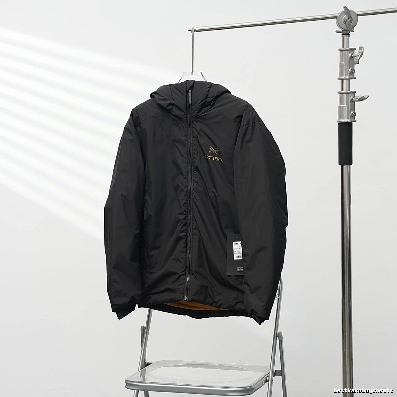 Streamlined Shell Technical Hooded Jacket - Arc'teryx Essential Edit