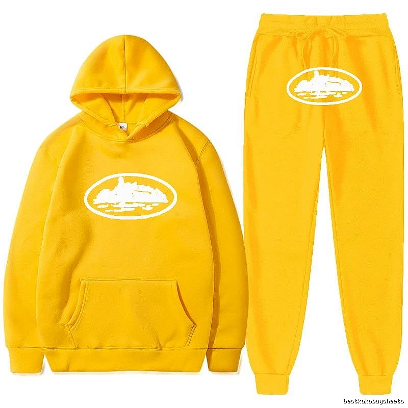 Stussy Yellow Tracksuit Set Modern Fit Logo