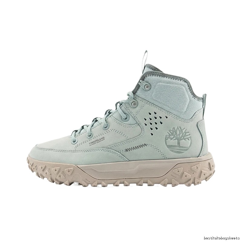 Timberland outdoor-style light gray boots