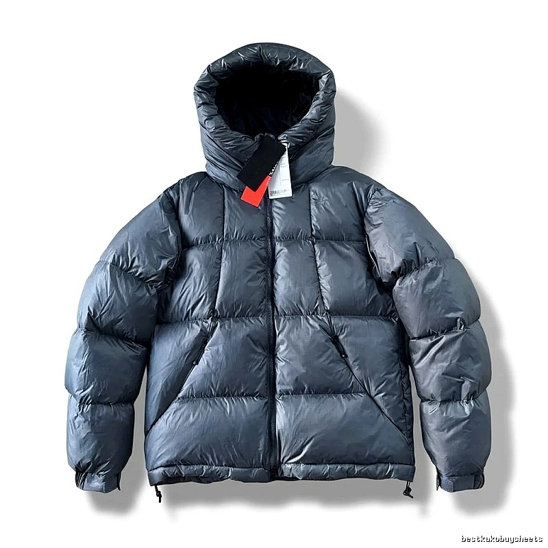 Translate the GWD series of ash tide down jackets.