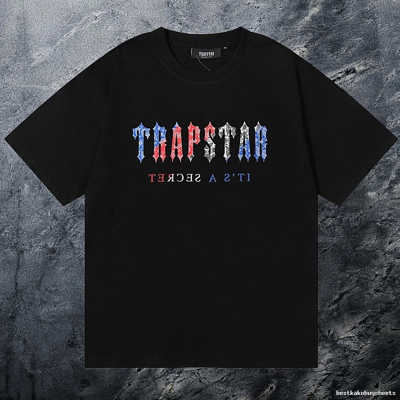 Trapstar Travel Keys graphic T-shirt Black White Key with Soft Visual Tone