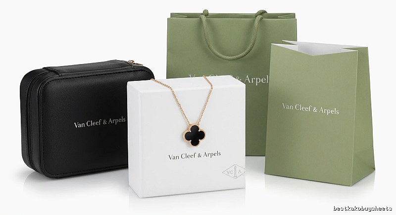 Van Cleef & Arpels Alhambra Rose Gold Necklace