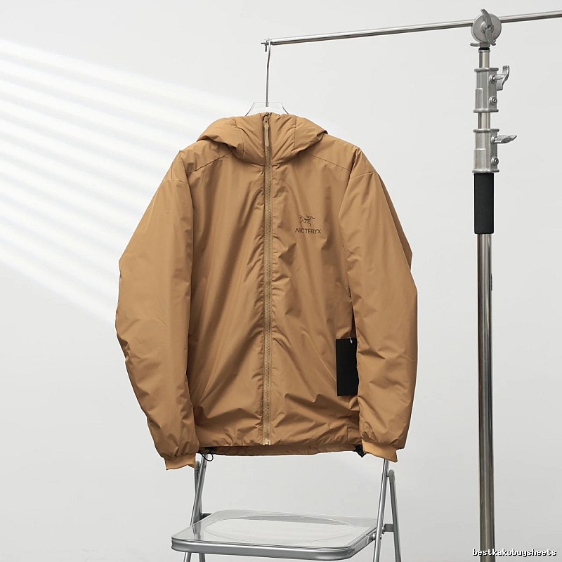 Weekend Arc'teryx Technical Shell Jacket - Tan